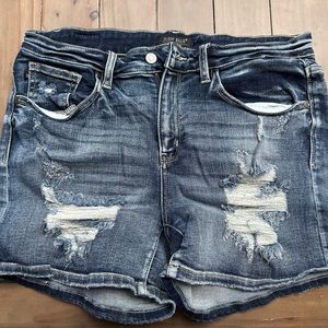 Judy blue shorts